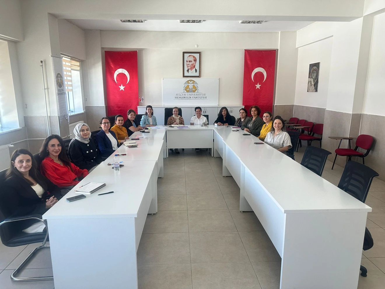 Fakültemiz de HEPDAK standartları doğrultusunda rol ve sorumluluklarının görüşülmesi toplantısı 